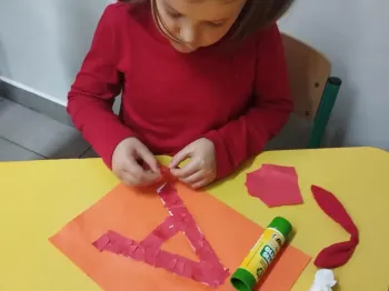 9958d6bd-39ac-423a-a7c2-c158530247ca