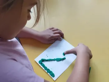 de5fdda3-0054-4dc7-b737-aa44eb78d3b7