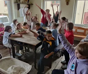 Wycieczka do Izby Regionalnej w Klonowej